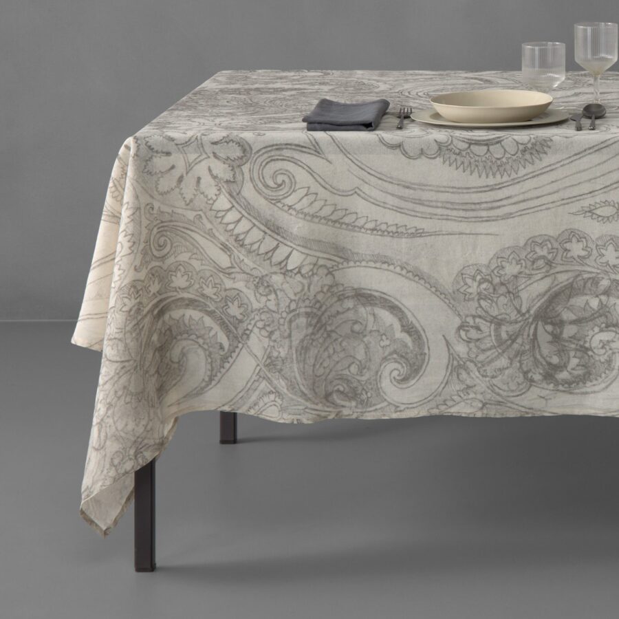 Natural Abstract Woven Dining Tablecloth for Entertaining